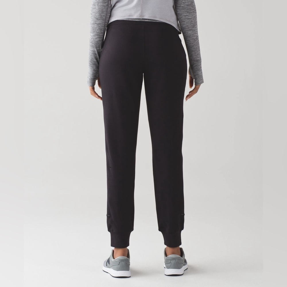 Lululemon Ready To Rulu Pant - Picture 2 of 6